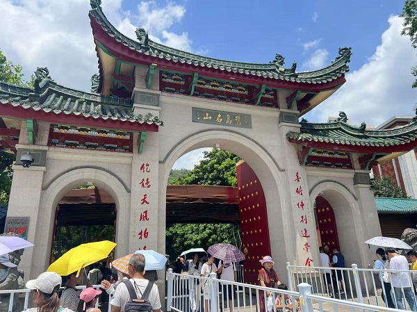 東莞凱力克廈門南普陀寺.jpg